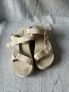 Forever 21 Beige Platform Strap Sandals